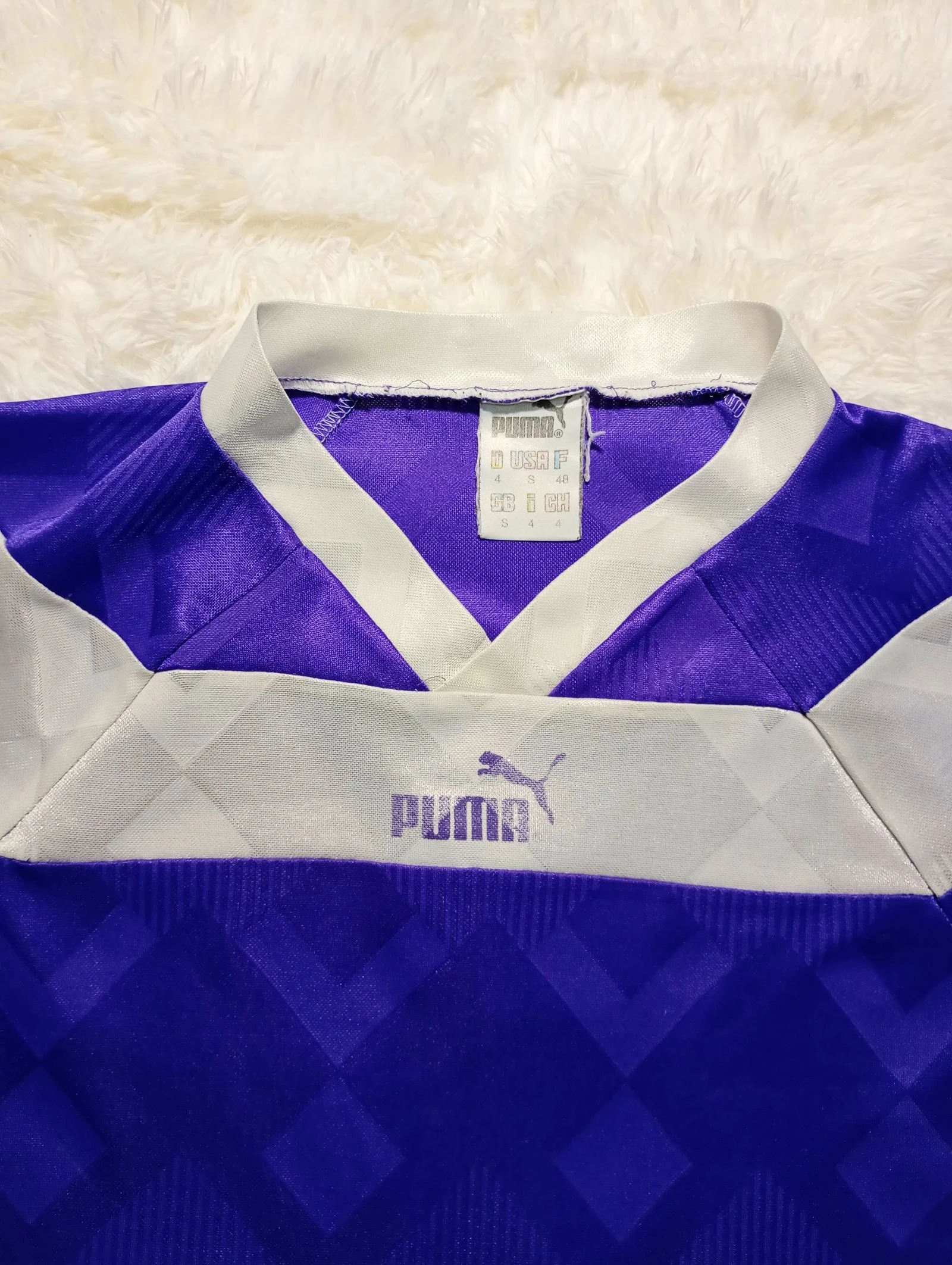 Camisa de futebol vintage anos 90 da Puma roxa branca gola V tamanho P – photo 2